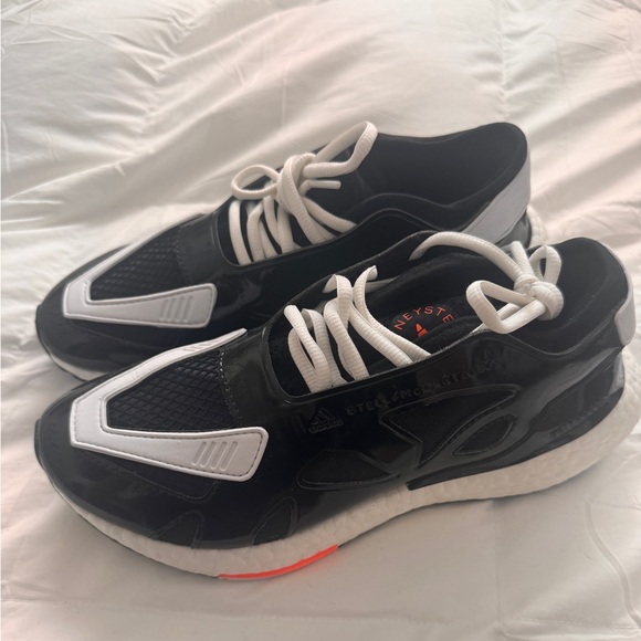 Adidas x Stella McCartney Sneakers - Picture 1 of 7